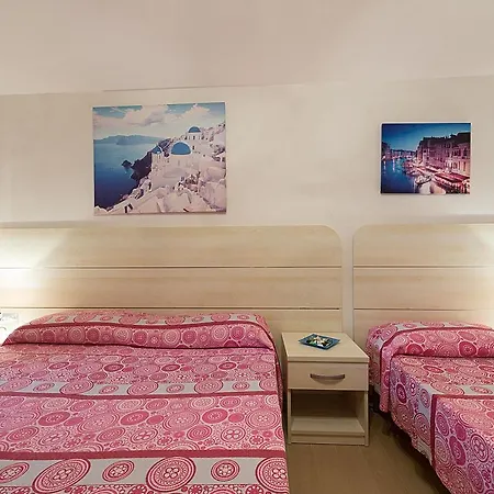 Casa Rosa Di Mare & Marina 3*