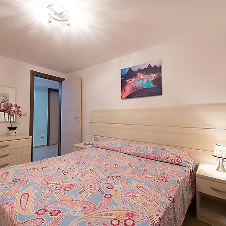 Casa Rosa Di Mare & Marina 3*